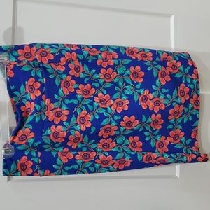 EUC LuLaRoe Medium Cassie pencil skirt